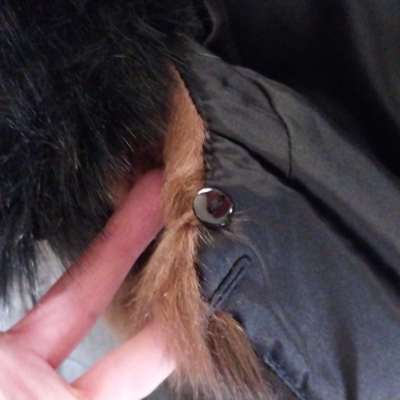 Iris apel faux fur  with artistic floral ***Rare**** - Picture 8 of 10